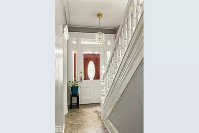 324 Weirfield Street, New York City, NY 11237 - Photo 9