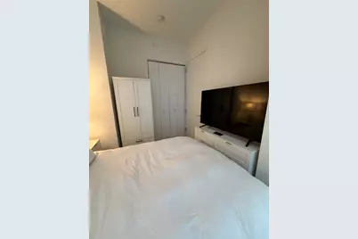 180 Water Street #906, New York City, NY 10038 - Photo 9