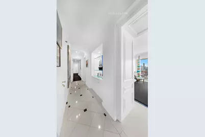 200 E 69th Street #34C, New York City, NY 10065 - Photo 19