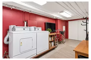265 St James Pl, Brooklyn, NY 11238 - Photo 11
