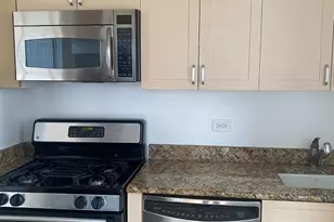 235 W 48th St, New York, NY 10036 - Photo 7
