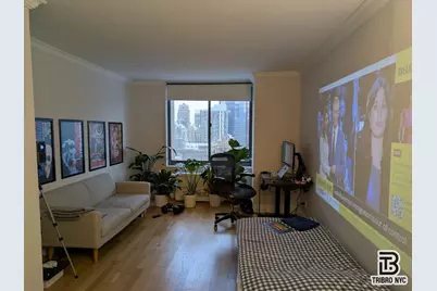 235 W 48th Street #3H, New York, NY 10036 - Photo 3