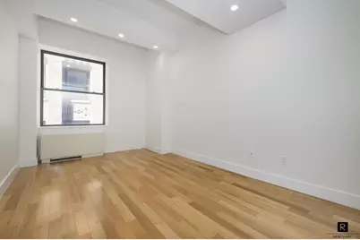 99 John Street #1007, New York City, NY 10038 - Photo 5