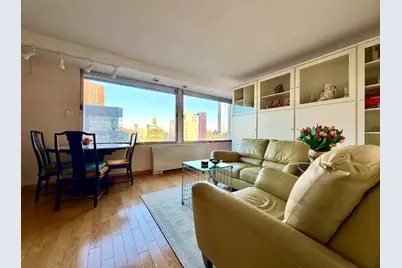 180 Park Row #13E, New York, NY 10038 - Photo 3
