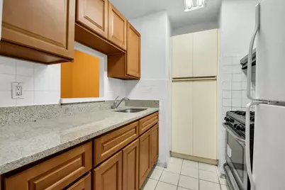414 W 54th Street #5C, New York City, NY 10019 - Photo 5