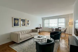 150 E 61st St, New York, NY 10065 - Photo 1