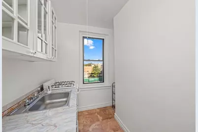 9524 Fort Hamilton Parkway #601, New York City, NY 11209 - Photo 17