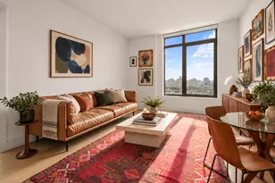 319 Schermerhorn St, New York City, NY 11217 - Photo 3