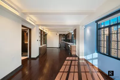 320 E 42nd Street #1918, New York City, NY 10017 - Photo 7