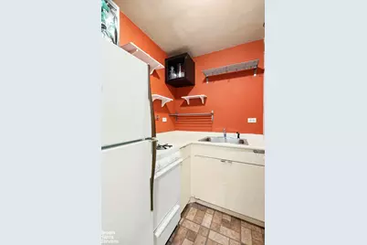 165 W 66th Street #20F, New York City, NY 10023 - Photo 5