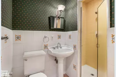 438 E 88th Street, New York, NY 10128 - Photo 17