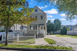 241 Simonson Ave, New York, NY 10303 - Photo 3