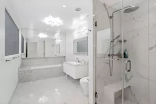421 W 54th St, New York, NY 10019 - Photo 9