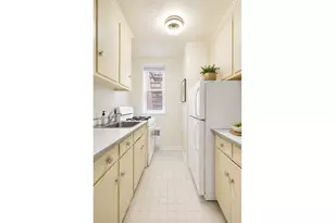 1250 Ocean Pkwy, Brooklyn, NY 11230 - Photo 7