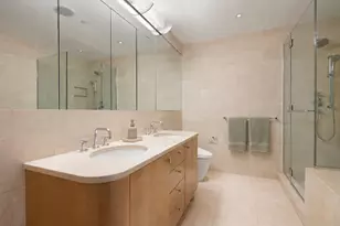 110 Central Park S, New York, NY 10019 - Photo 17