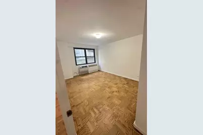 350 W 51st Street #2H, New York City, NY 10019 - Photo 7