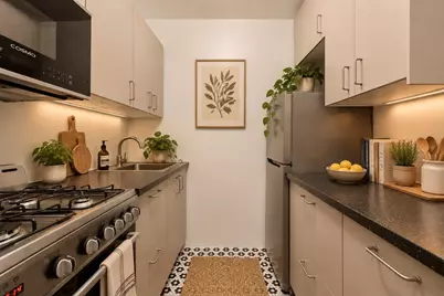 430 W 34th Street #7E, New York, NY 10001 - Photo 7