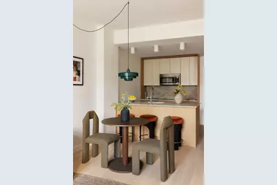 23 Ocean Parkway #7R, New York City, NY 11218 - Photo 3