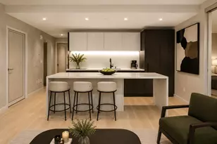 135 W 52nd St, New York, NY 10019 - Photo 3