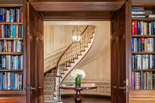 812 Park Ave, New York City, NY 10021 - Photo 1