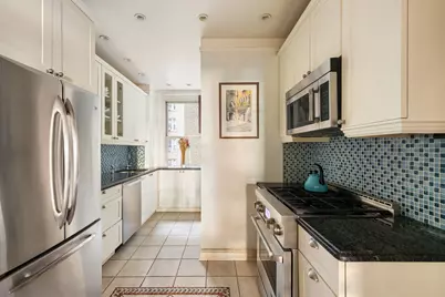 30 5th Avenue #7E, New York City, NY 10011 - Photo 3