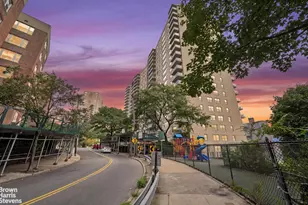 2500 Johnson Ave, New York City, NY 10463 - Photo 23