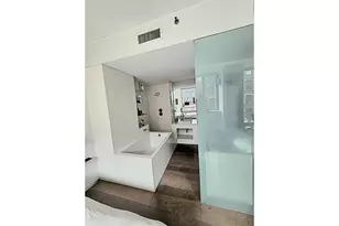 505 Greenwich St, New York City, NY 10013 - Photo 9