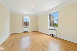110-31 73rd Rd, Forest Hills, NY 11375 - Photo 11