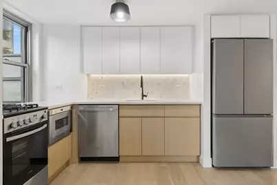 321 E 48th Street #14A, New York, NY 10017 - Photo 5