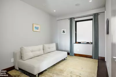 1 W 67th Street #707/7W, New York City, NY 10023 - Photo 17
