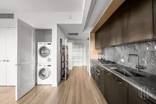 561 Pacific St, Brooklyn, NY 11217 - Photo 3