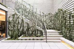 561 Pacific St, New York City, NY 11217 - Photo 13