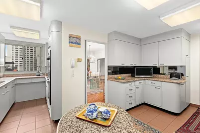 205 E 63rd Street #17A, New York City, NY 10065 - Photo 7