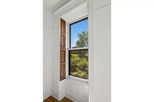647 10th St, New York City, NY 11215 - Photo 9