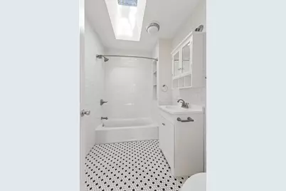 647 10th Street, New York City, NY 11215 - Photo 11
