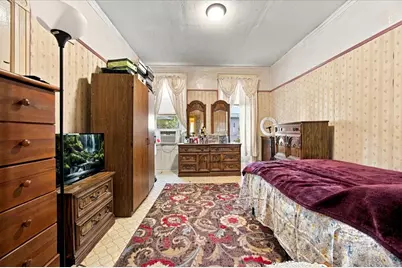 125 Shepherd Avenue, Brooklyn, NY 11208 - Photo 9
