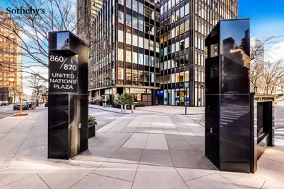 870 United Nations Plaza #23B, New York, NY 10017 - Photo 19