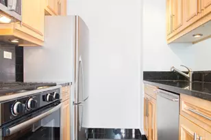 145 W 67th St, New York, NY 10023 - Photo 7
