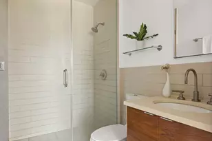 219 St Johns Pl, New York City, NY 11217 - Photo 7