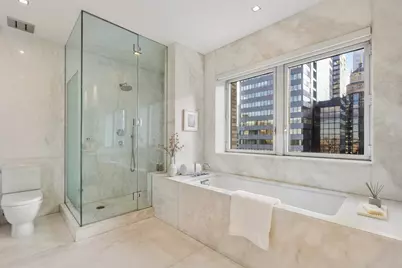 515 Park Avenue #29, New York City, NY 10022 - Photo 31