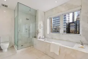 515 Park Ave, New York City, NY 10022 - Photo 31