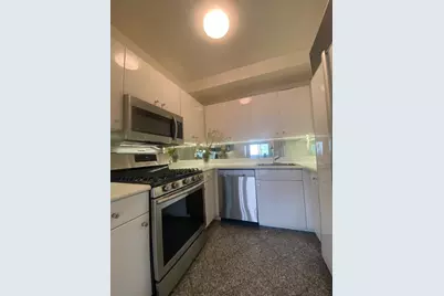 116 Central Park S #10N, New York, NY 10019 - Photo 5