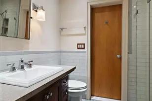 35 Bethune St, New York City, NY 10014 - Photo 11