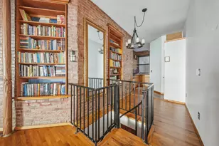 332 W 17th St, New York City, NY 10011 - Photo 3