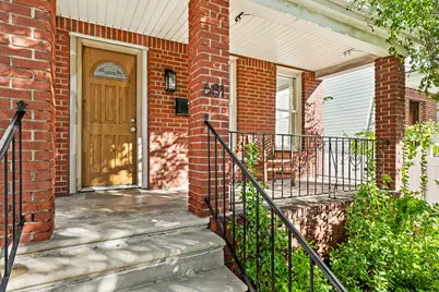 681 E 4th Street, New York City, NY 11218 - Photo 15