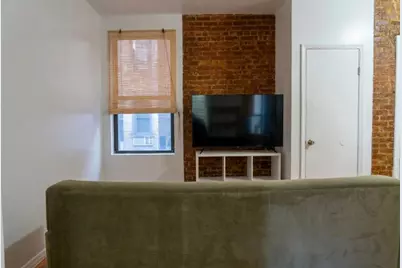401 W 47th Street #5, New York, NY 10036 - Photo 5