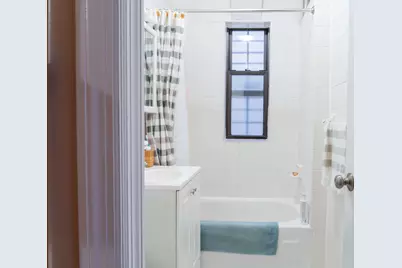 401 W 47th Street #5, New York, NY 10036 - Photo 7
