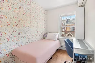 9 Palm Ct, New York City, NY 11225 - Photo 3