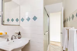 2022 Beverley Rd, New York City, NY 11226 - Photo 19