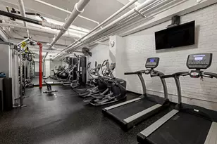 200 E 16th St, New York City, NY 10003 - Photo 9